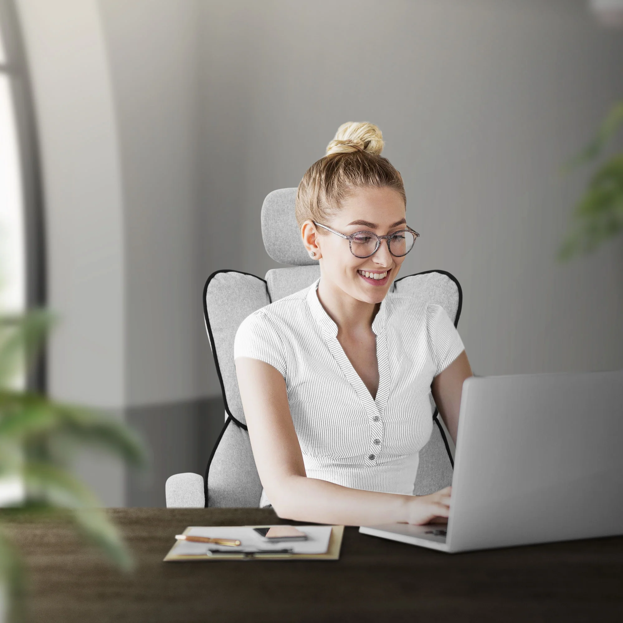 Bürostuhl ergonomisch mit hoher Rückenlehne und Rollen, höhenverstellbar, Wippfunktion - Image 23