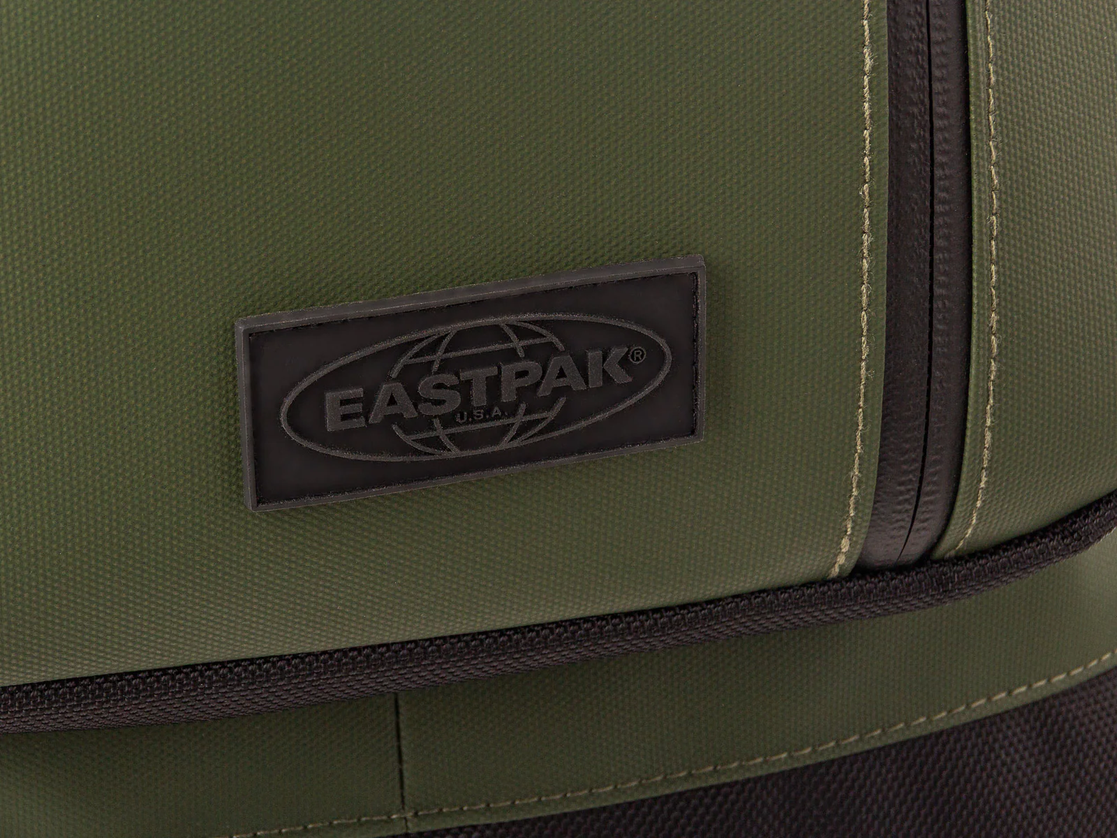 Eastpack EK00092D TECUM L Laptoprucksack 3W9 CNNCT Top Khaki - Image 9
