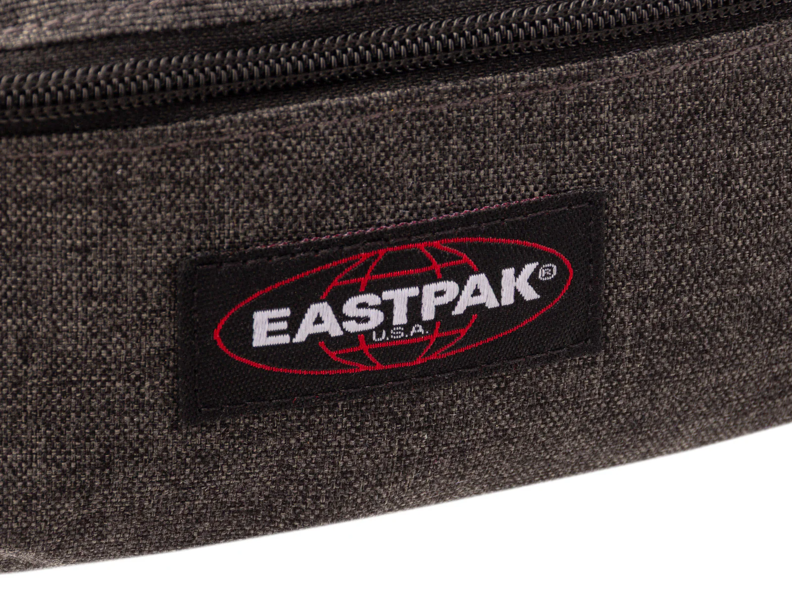 Eastpak EK:000073 Doggy Bag Gürteltasche 008 black - Image 13