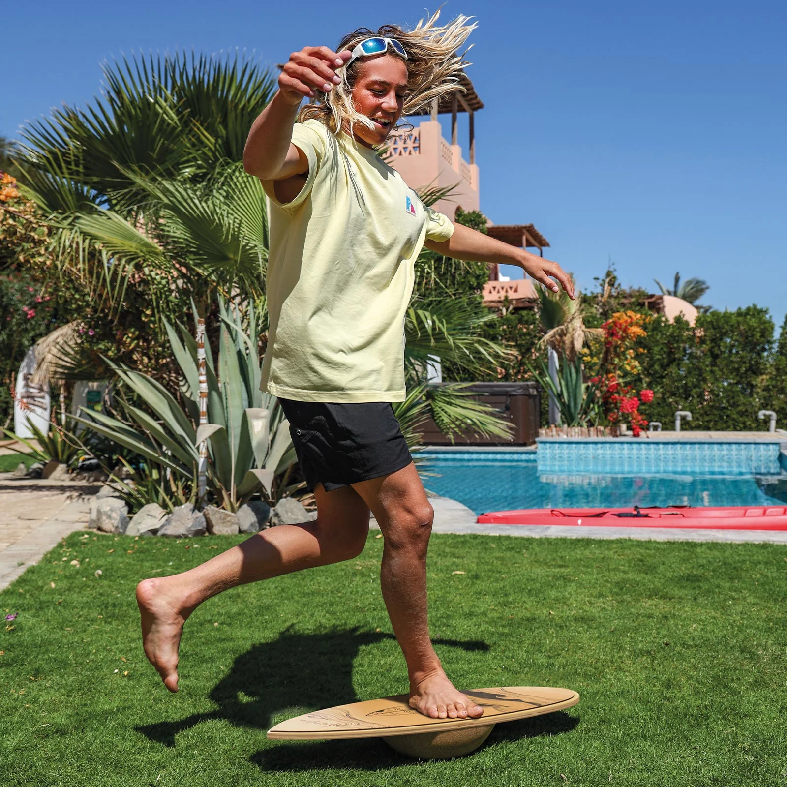 F2 Kork Balance Board Surf 84x31cm mit Korkrolle + Kork Halbkugel - Image 22