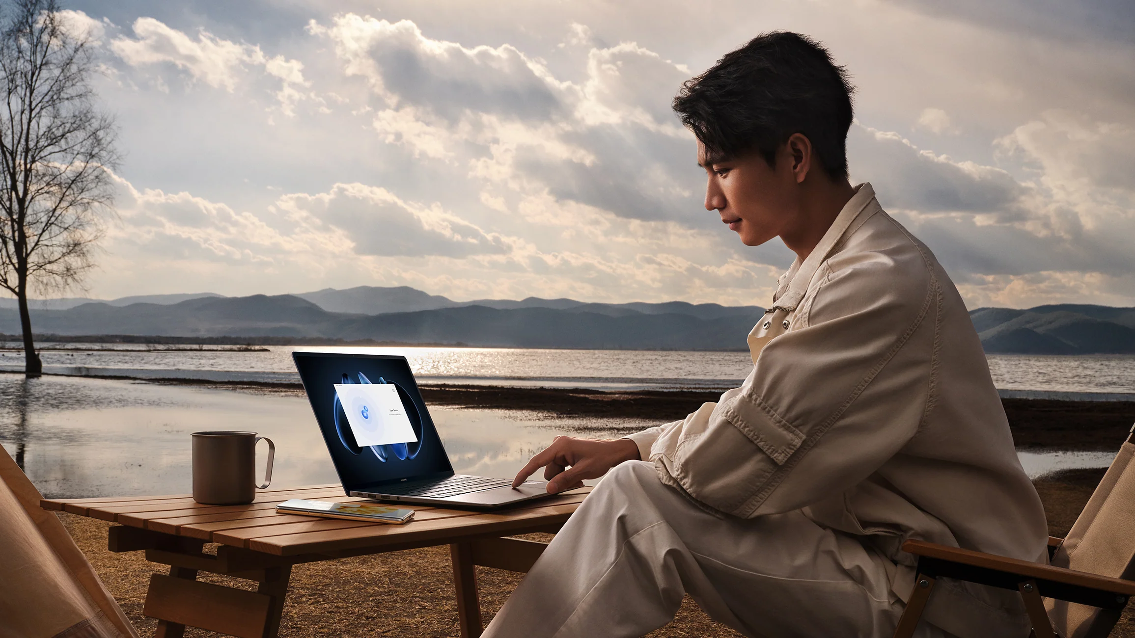 Huawei MateBook 14 Ultra 5, Notebook, 14,2 Zoll, 16 GB, Intel® Core™ Ultra5 125H - Image 5