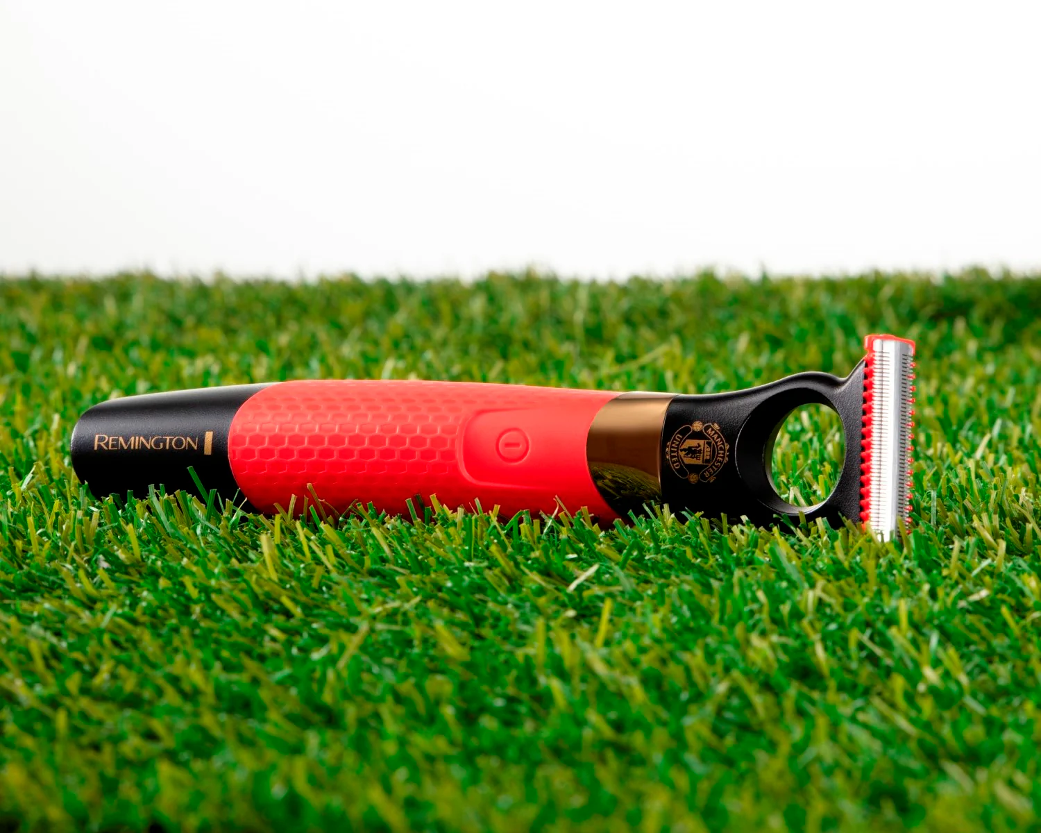 Manchester United Durablade Bartschneider MB055 - Image 11