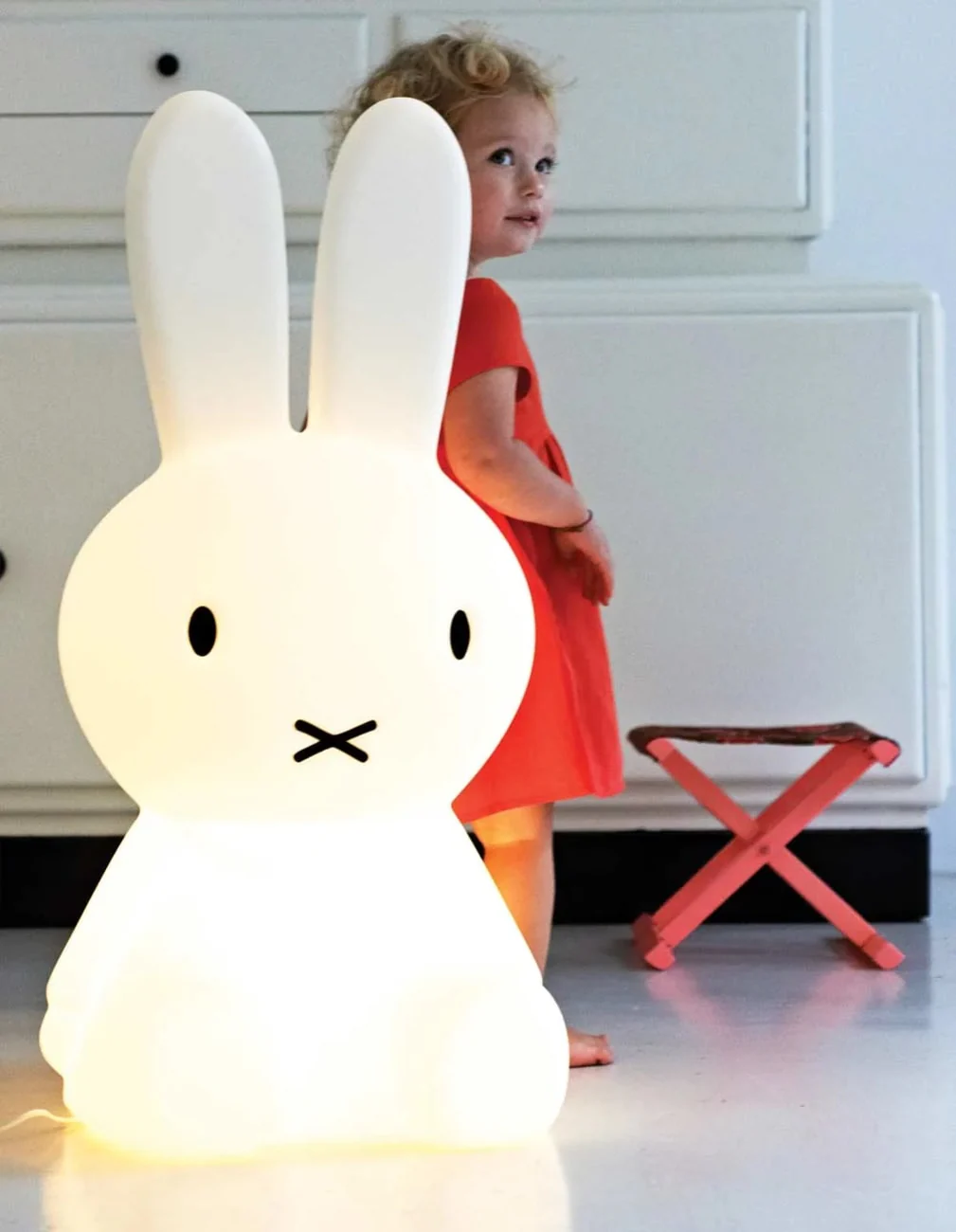 Miffy XL LED-Kinderlampe dimmbar – Tischleuchte als Dekoration, Weiß - Image 4