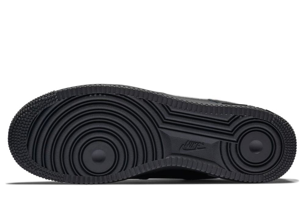 Nike Nike Air Force 1 07 LV8 Utility - Image 30