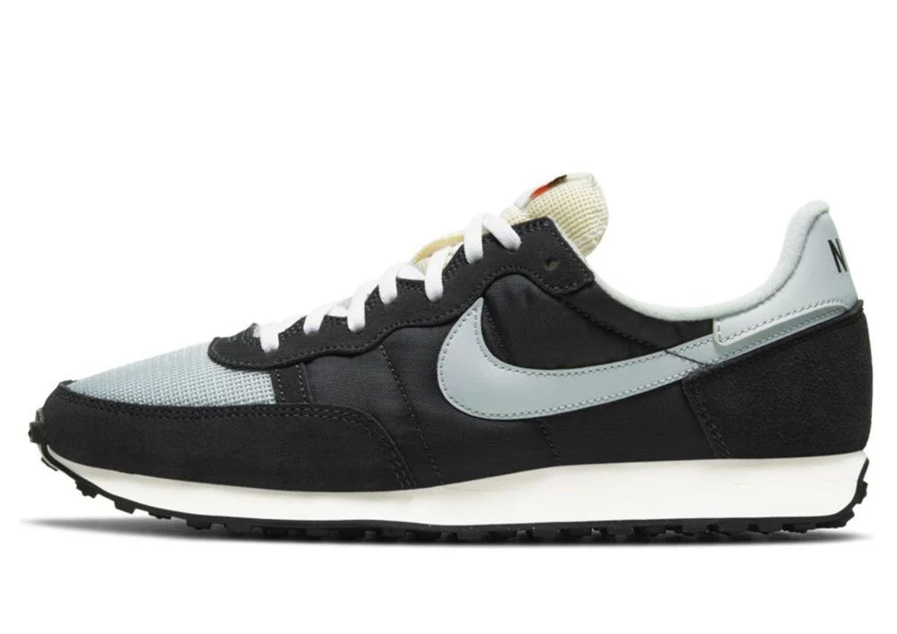 Nike Nike Challenger OG - Image 3