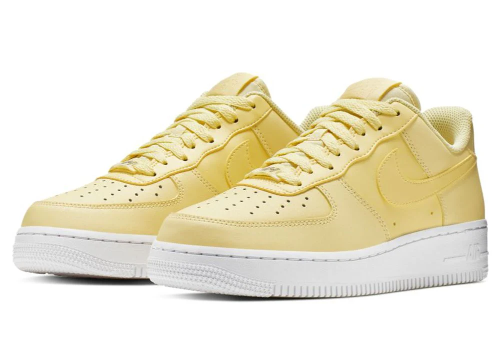 Nike Nike Wmns Air Force 1 07 Essential - Image 6