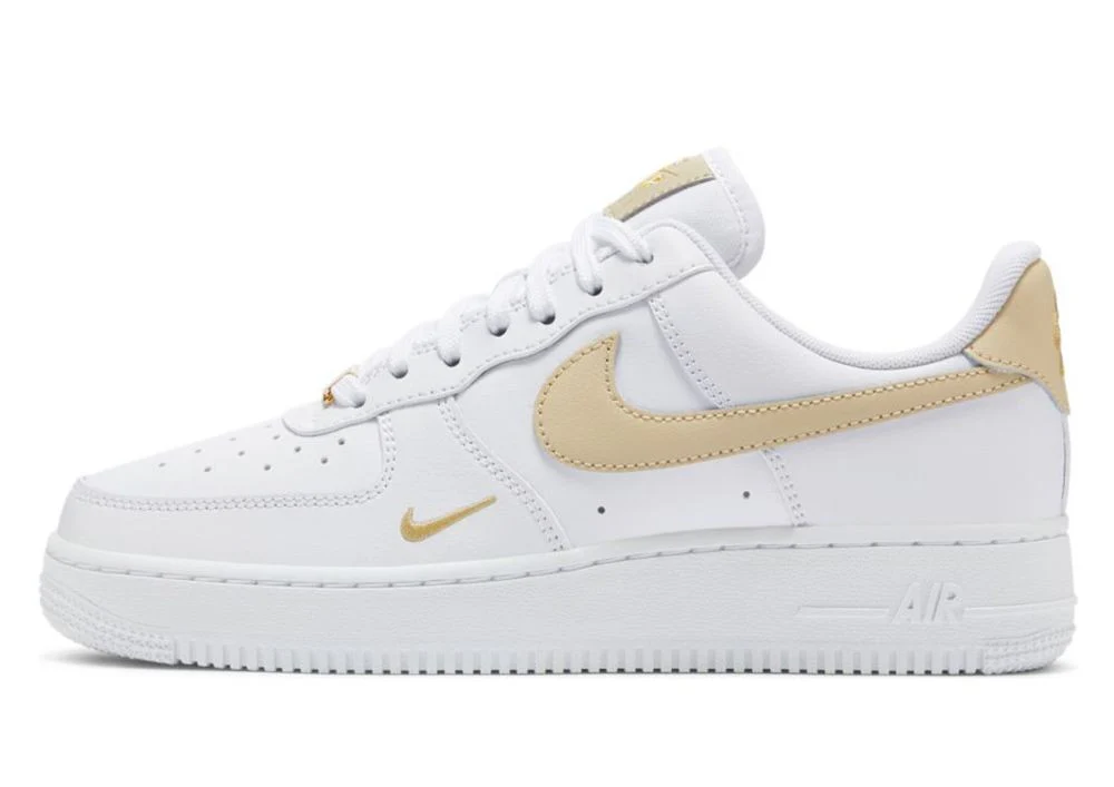 Nike Nike Wmns Air Force 1 07 Essential - Image 2