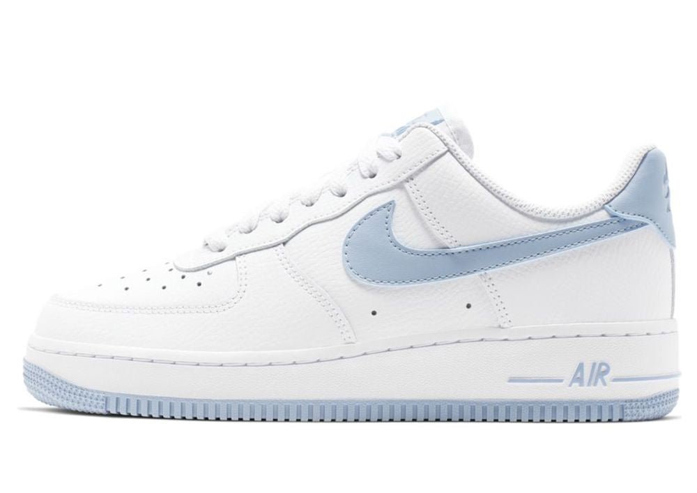 Nike Nike Wmns Air Force 1 07 - Image 2