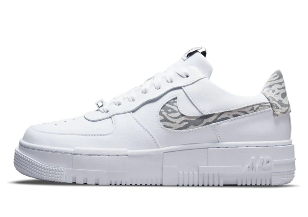 Nike Nike Wmns Air Force 1 Pixel SE - Image 3