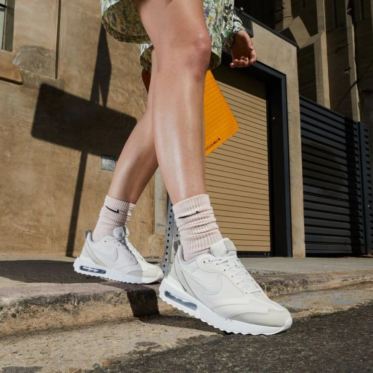 Nike Nike Wmns Air Max Dawn - Image 21