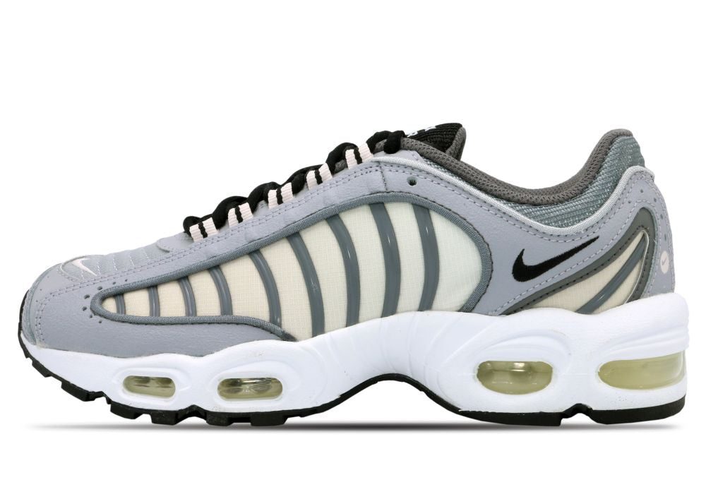 Nike Nike Wmns Air Max Tailwind IV - Image 10