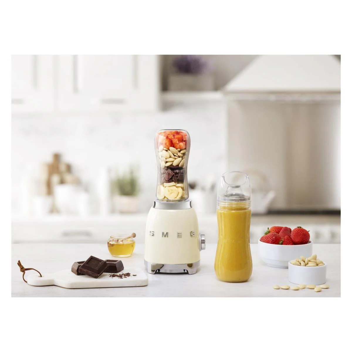 SMEG PBF01CREU Mini-Standmixer 50's Style - Image 6