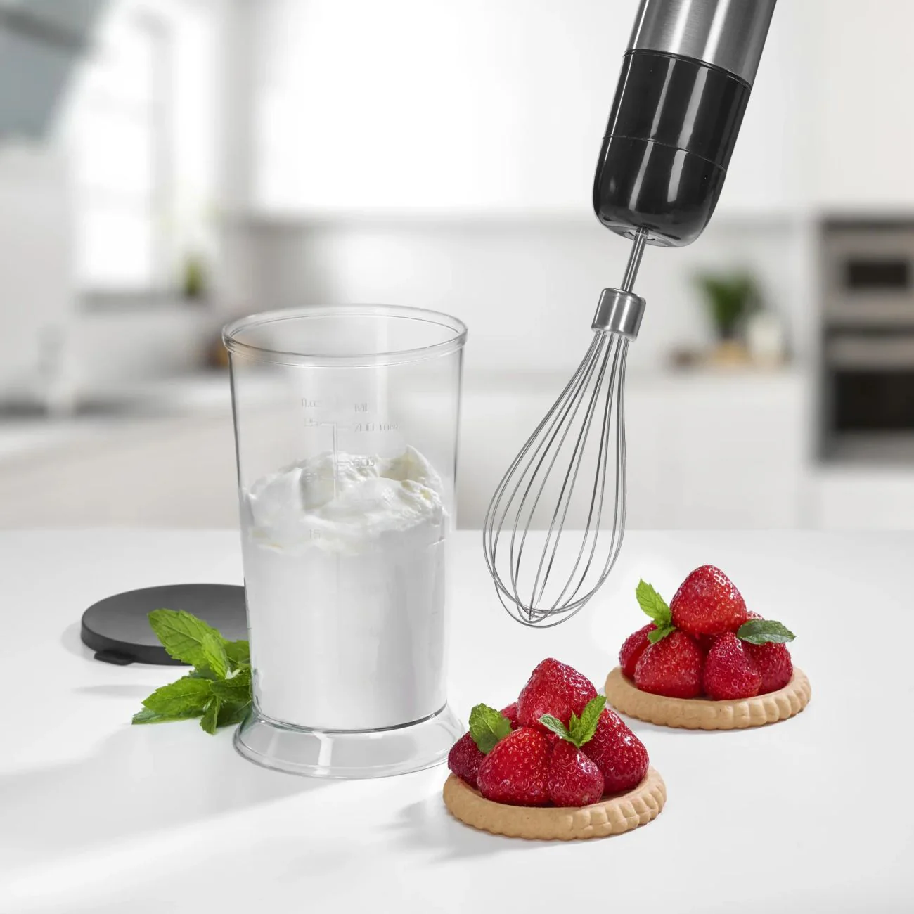 Stabmixer-Set 1500 Watt mit Rührbesen & Messbecher aus Edelstahl - Image 3