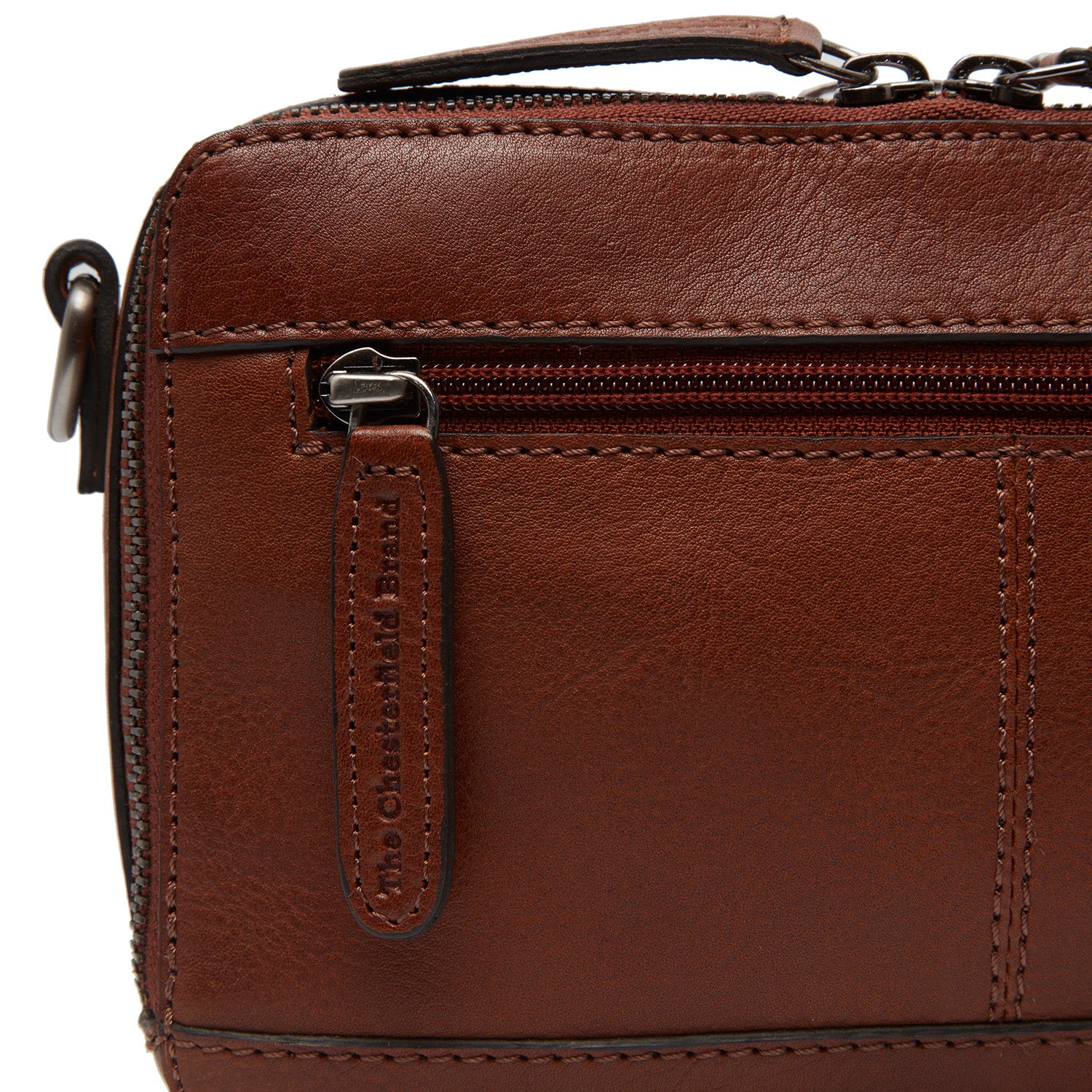 The Chesterfield Brand C48.1281 Bardolino umhängetasche Wax Pull Up Leder 31 cognac - Image 6