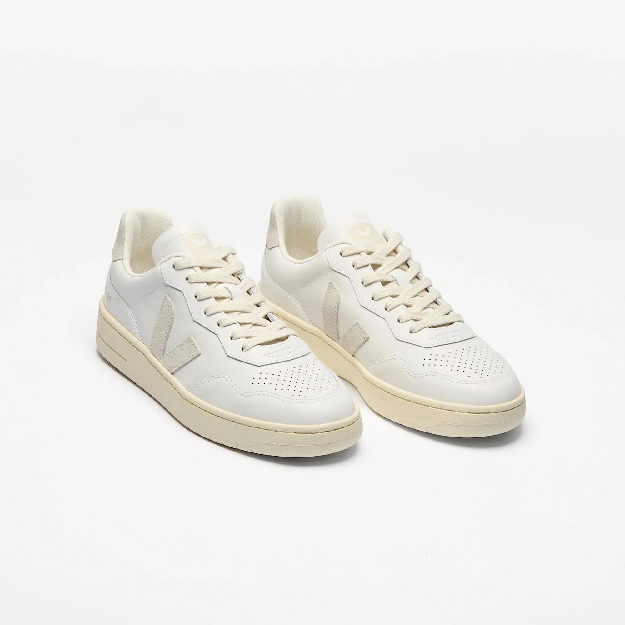 Veja Veja Wmns V-90 Leather - Image 11