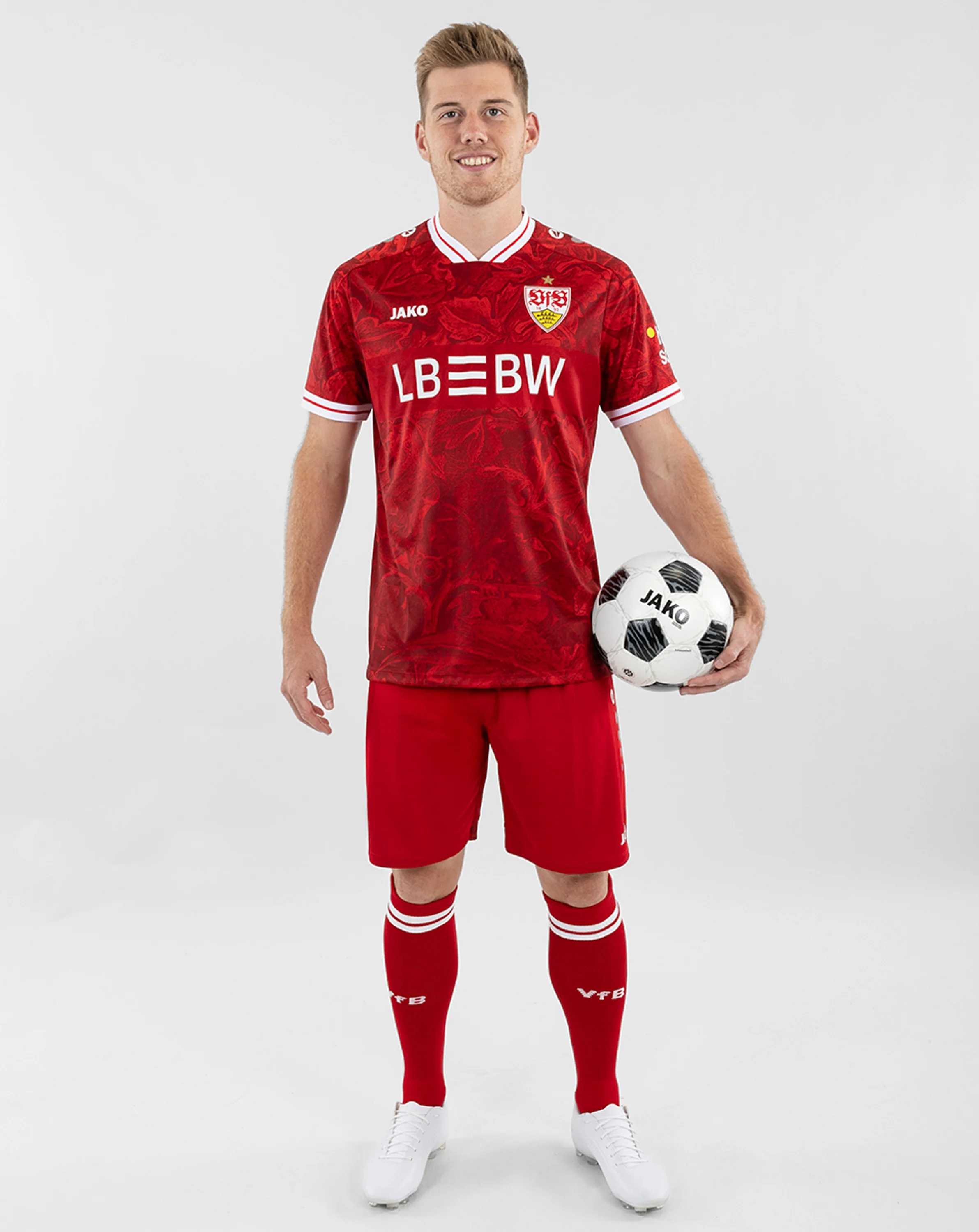 VfB Stuttgart Awaytrikot 2025/26 - Image 19