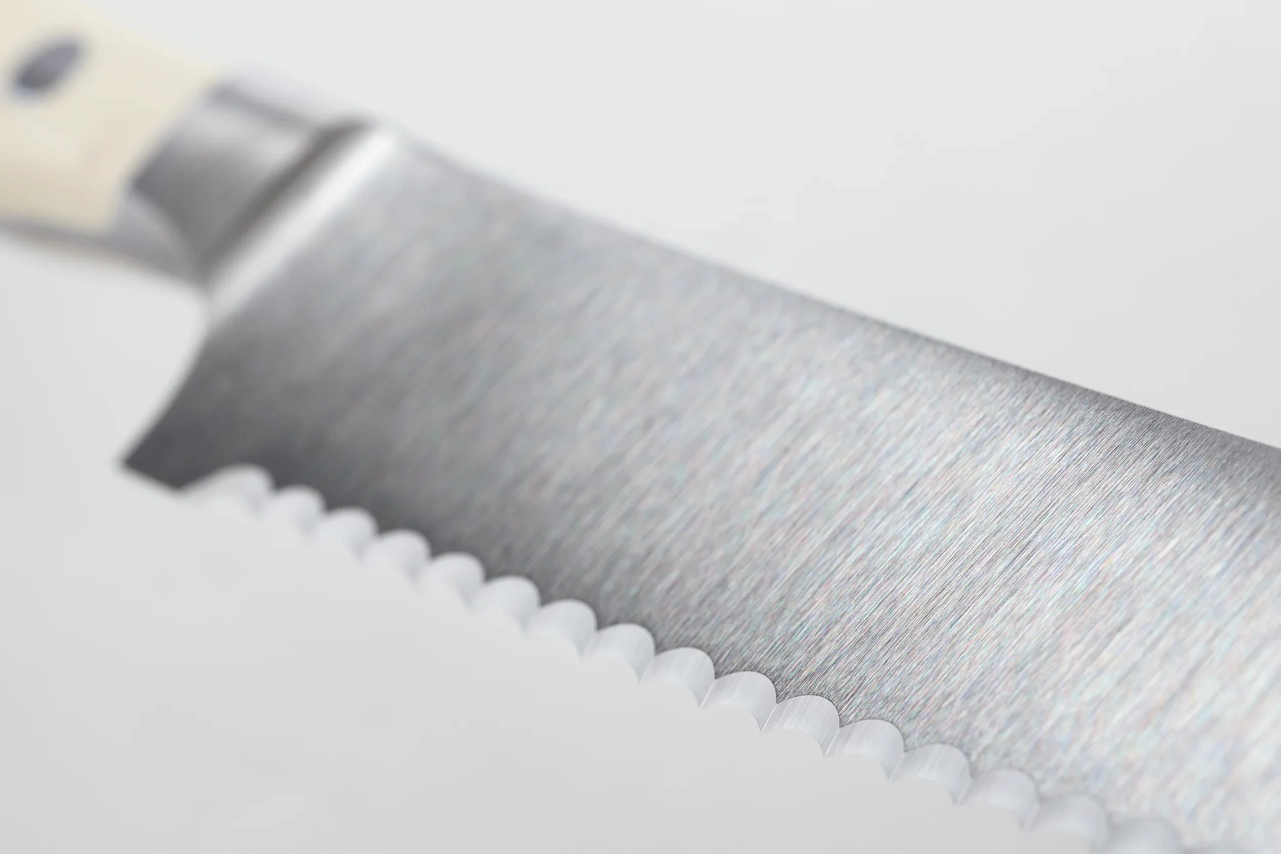 Wüsthof Classic Ikon Aufschnittmesser 14 cm | mit Wellenschliff - Image 2